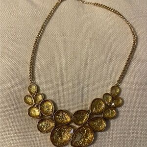 Elegant Gold Statement Necklace